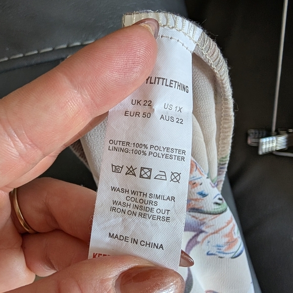 PrettyLittleThing Floral Sheer Wide Leg Pants- Cream Purple Vacation Holiday - Picture 8 of 12